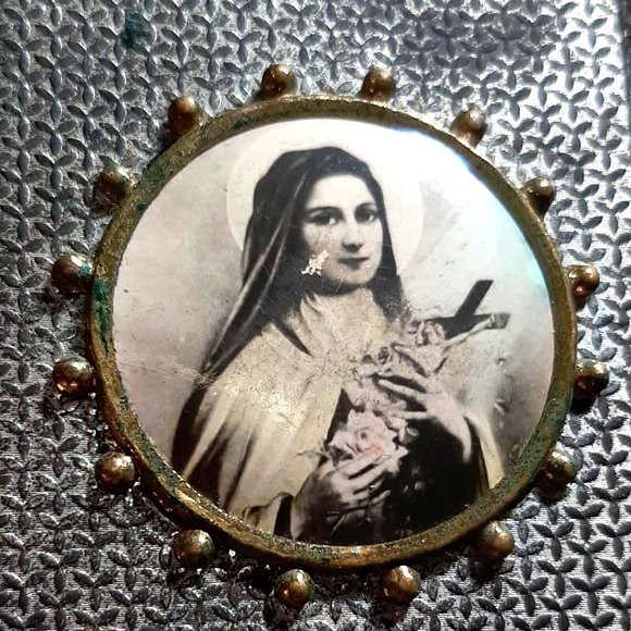 St Theresa of Little Flower Metal Notepad with Paper Germany Vintage Antique? - Picture 12 of 12